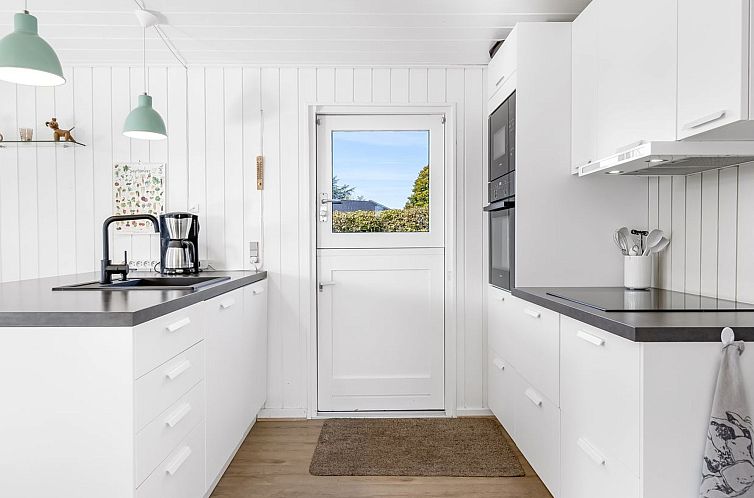 Vakantiehuis "Quanna" - 450m from the sea