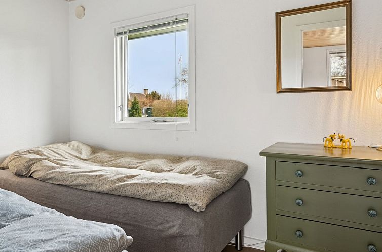 Vakantiehuis "Severine" - 650m from the sea