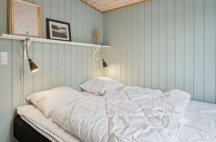 Vakantiehuis "Aksinja" - 700m from the sea