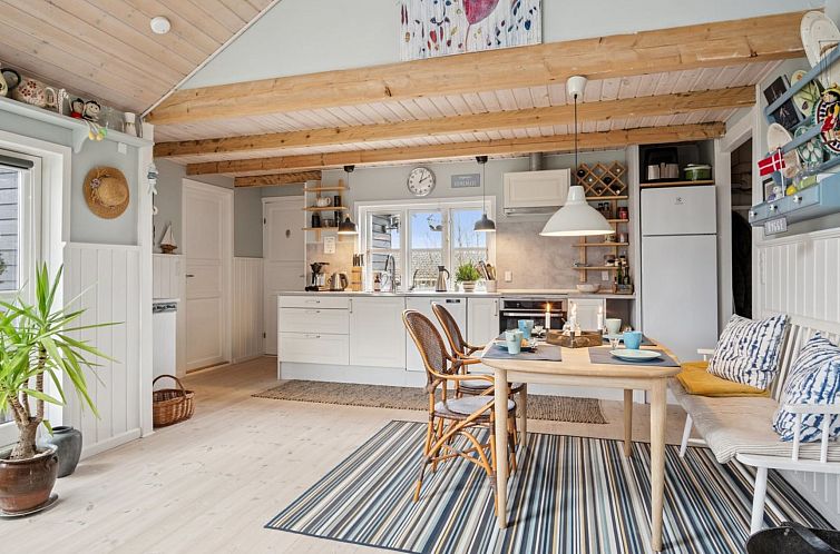 Vakantiehuis "Aksinja" - 700m from the sea