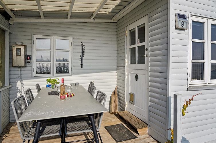 Vakantiehuis "Drifa" - 20m from the sea