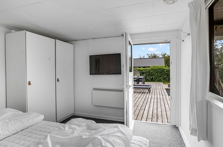 Vakantiehuis "Adia" - 500m from the sea