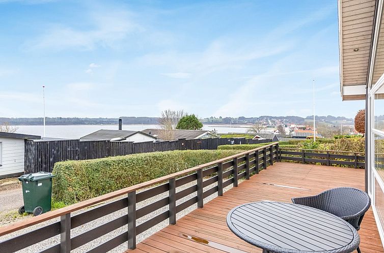 Vakantiehuis "Bundi" - 25m from the sea