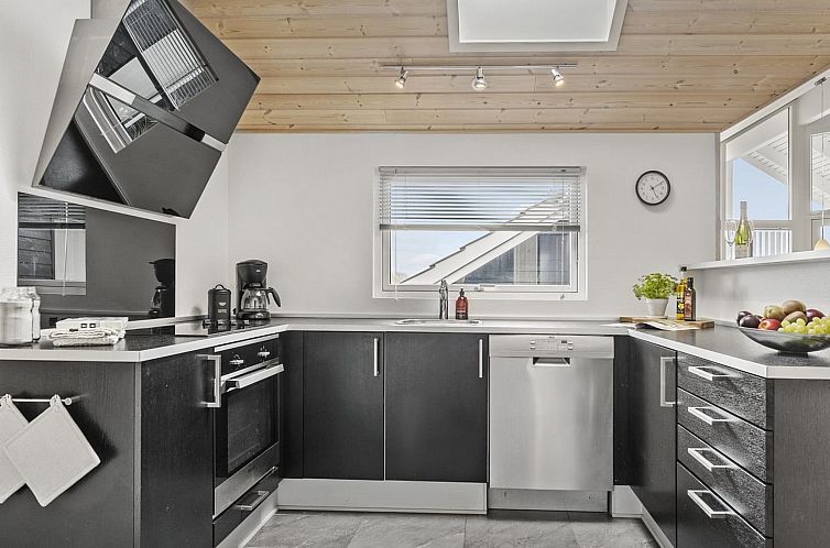 Vakantiehuis "Hansa" - 900m from the sea