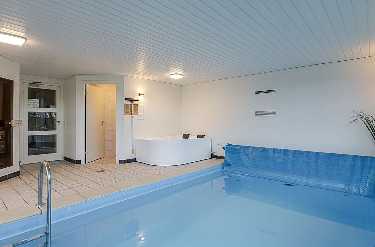 Vakantiehuis "Peder" - 950m from the sea