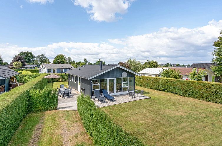 Vakantiehuis "Blesse" - 250m from the sea