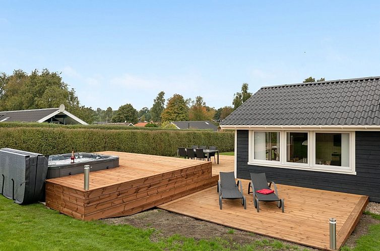 Vakantiehuis "Serey" - 500m from the sea