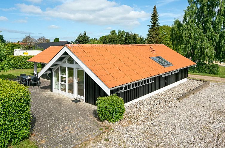 Vakantiehuis "Dea" - 850m from the sea