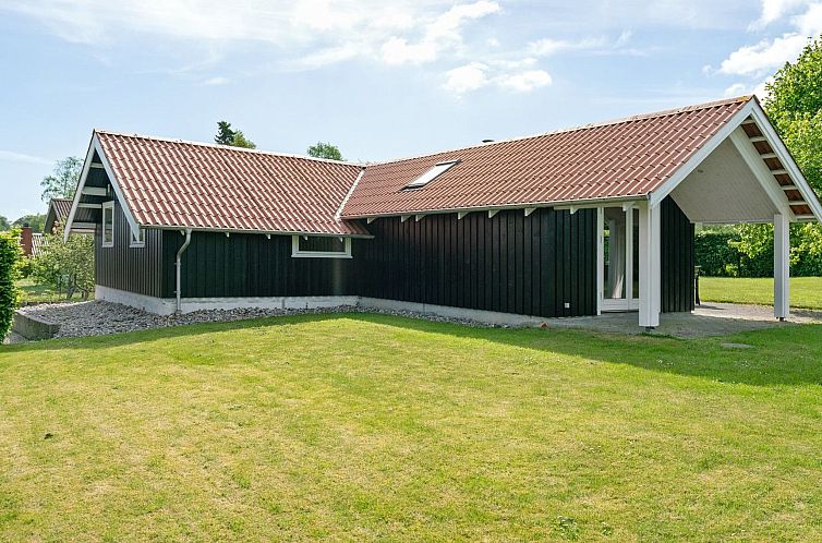 Vakantiehuis "Dea" - 850m from the sea