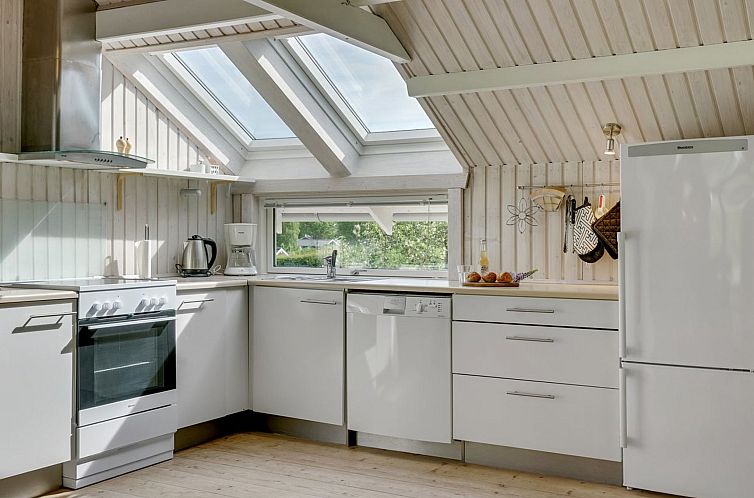 Vakantiehuis "Dea" - 850m from the sea