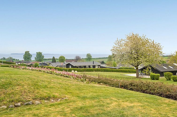 Vakantiehuis "Ankarl" - 700m from the sea