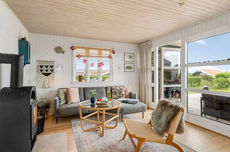 Vakantiehuis "Ankarl" - 700m from the sea