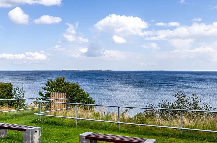 Vakantiehuis "Majbritt" - 50m from the sea