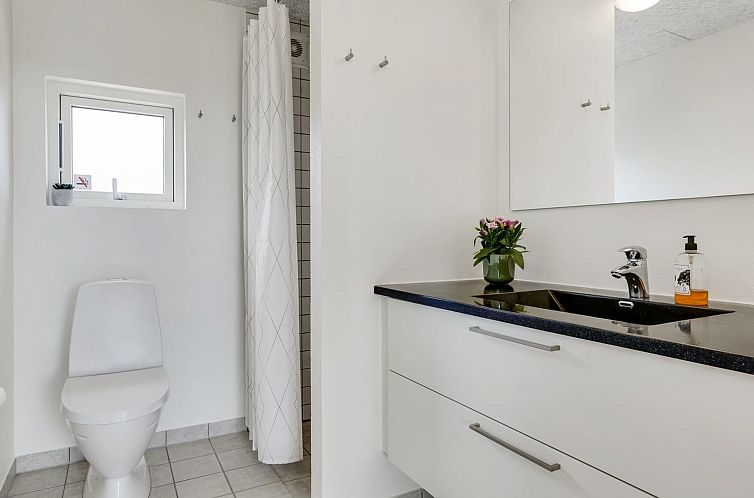 Vakantiehuis "Majbritt" - 50m from the sea