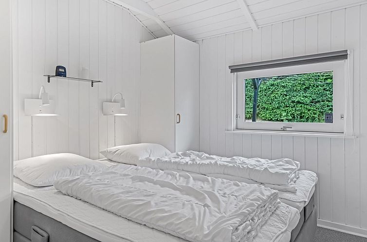 Vakantiehuis "Joonatan" - 900m from the sea