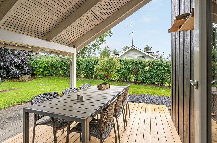 Vakantiehuis "Reimund" - 400m from the sea