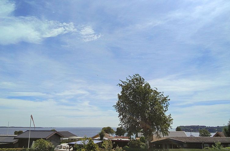 Vakantiehuis "Stenkil" - 250m from the sea