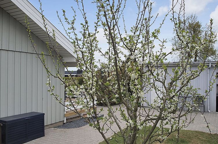 Vakantiehuis "Stenkil" - 250m from the sea