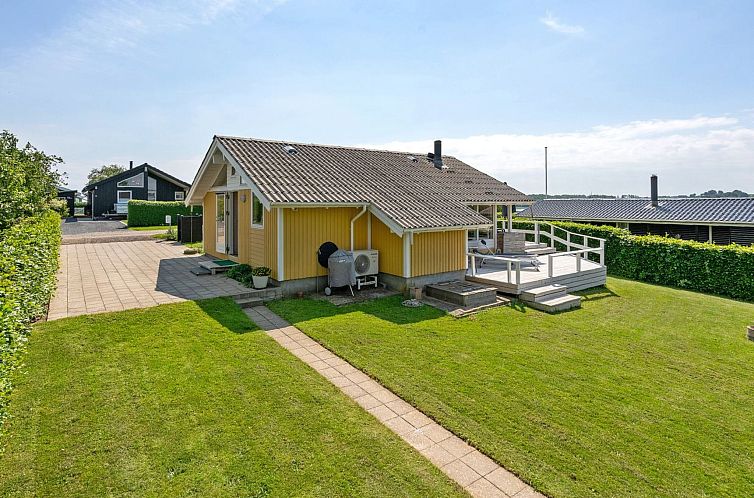 Vakantiehuis "Albantine" - 150m from the sea