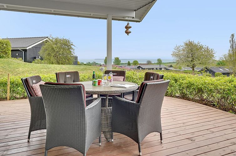 Vakantiehuis "Ankarl" - 700m from the sea