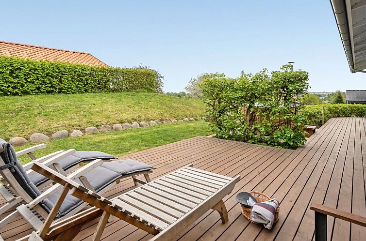 Vakantiehuis "Ankarl" - 700m from the sea