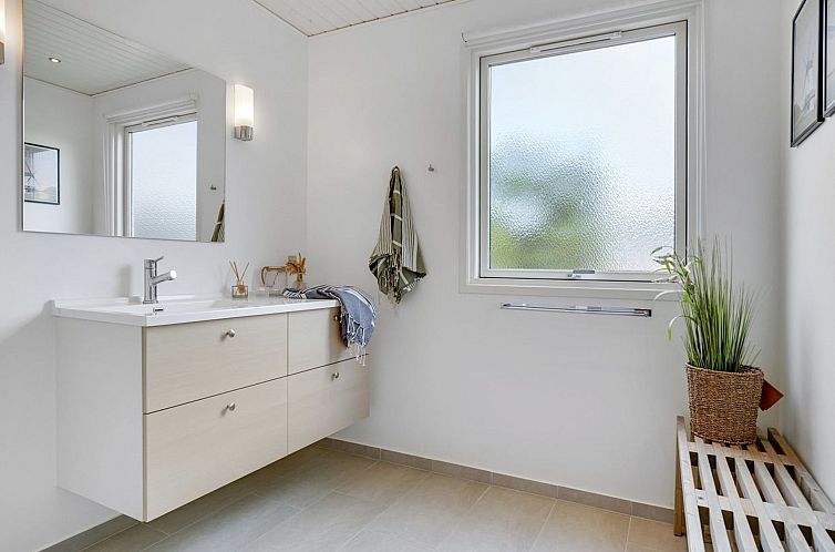 Vakantiehuis "Ankarl" - 700m from the sea