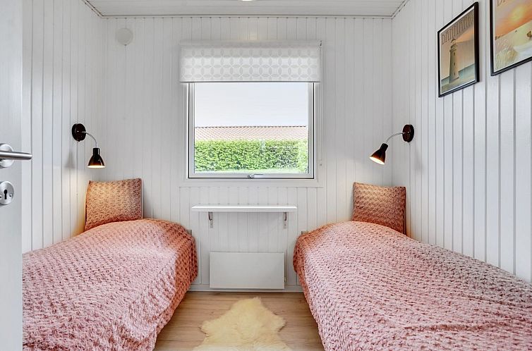 Vakantiehuis "Ankarl" - 700m from the sea