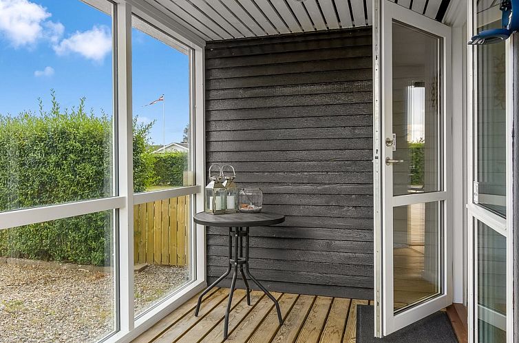 Vakantiehuis "Adia" - 500m from the sea