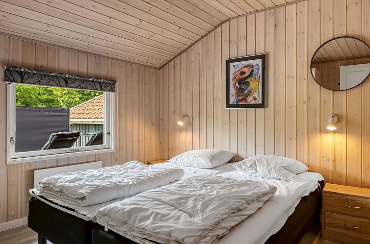 Vakantiehuis "Irlin" - 850m from the sea