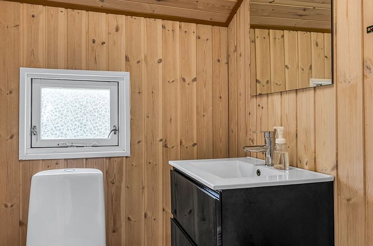 Vakantiehuis "Irlin" - 850m from the sea
