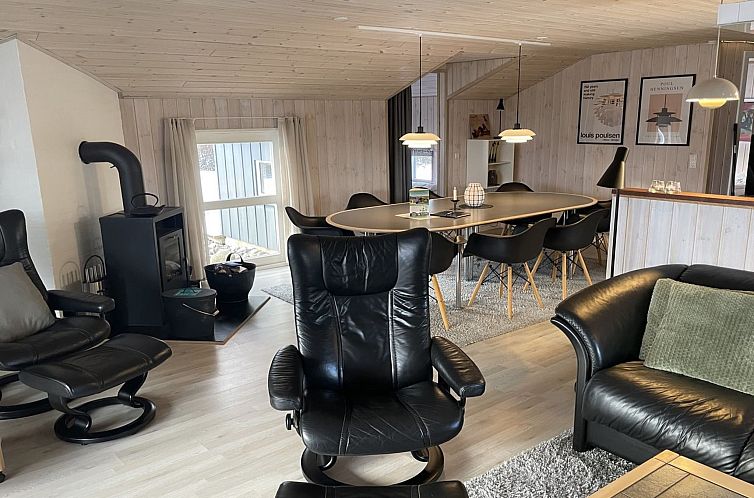Vakantiehuis "Irlin" - 850m from the sea