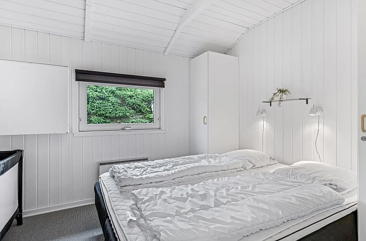 Vakantiehuis "Joonatan" - 900m from the sea