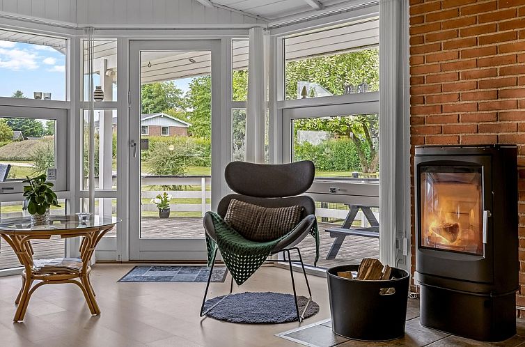 Vakantiehuis "Joonatan" - 900m from the sea
