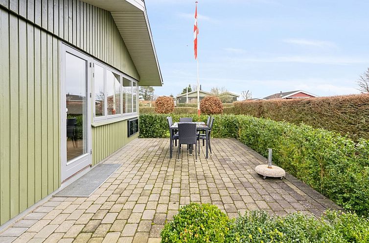 Vakantiehuis "Severine" - 650m from the sea