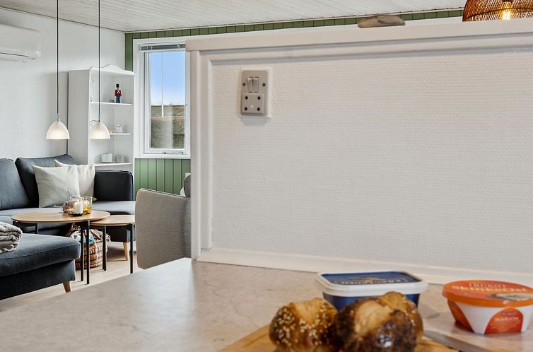 Vakantiehuis "Severine" - 650m from the sea