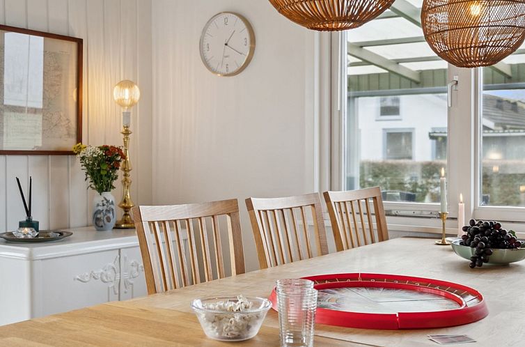 Vakantiehuis "Severine" - 650m from the sea
