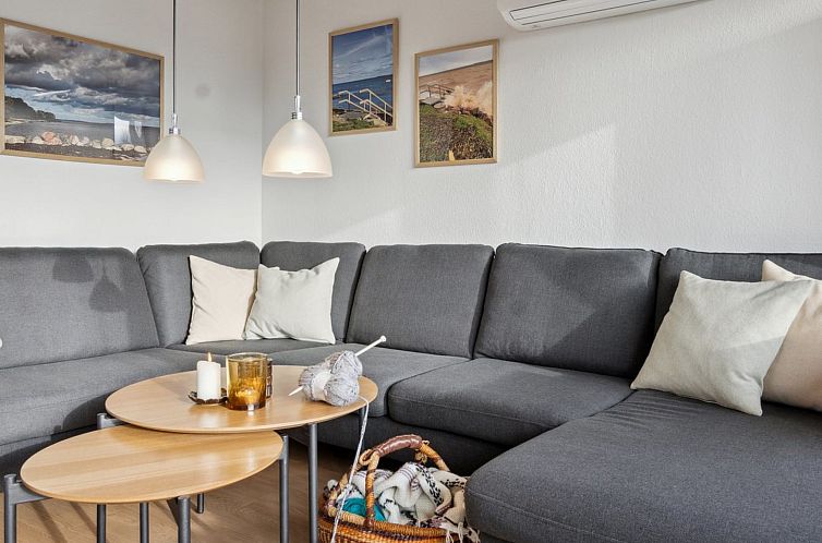 Vakantiehuis "Severine" - 650m from the sea