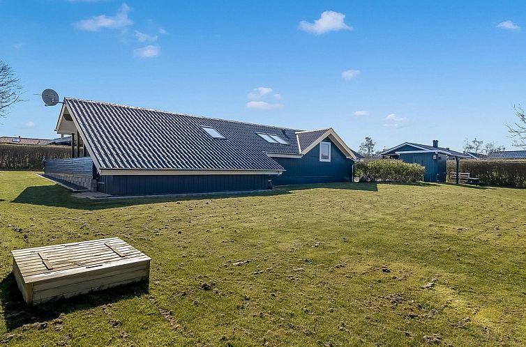 Vakantiehuis "Aika" - 450m from the sea