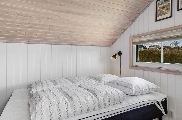 Vakantiehuis "Aika" - 450m from the sea