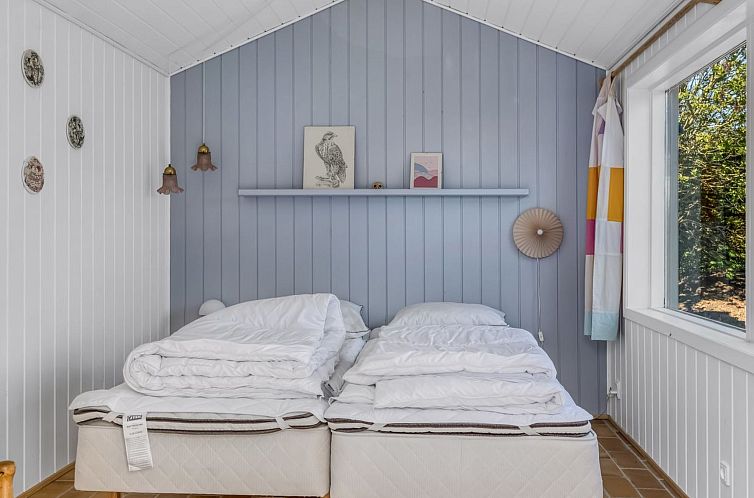Vakantiehuis "Arnkil" - 250m from the sea