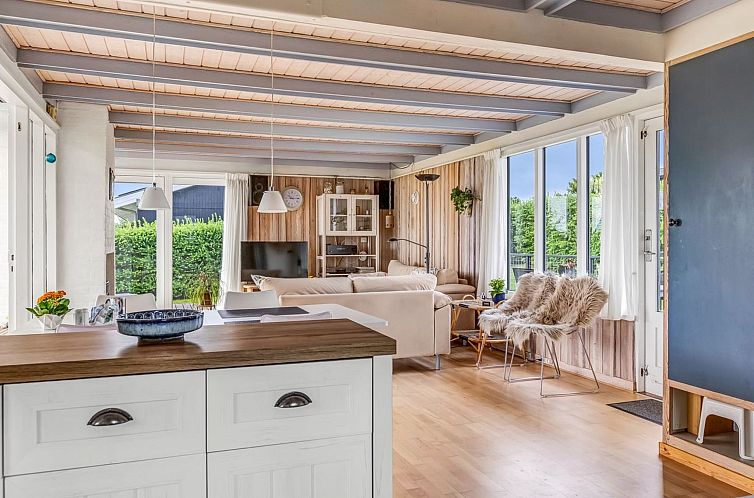 Vakantiehuis "Nielsine" - 250m from the sea