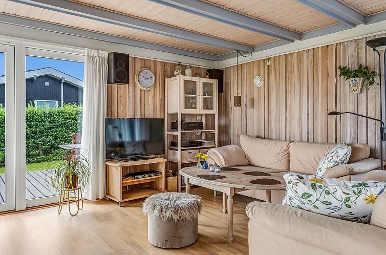 Vakantiehuis "Nielsine" - 250m from the sea