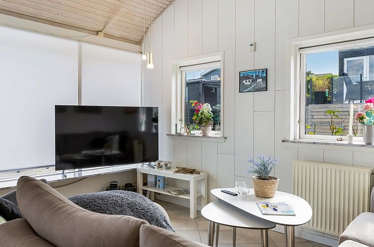 Vakantiehuis "Arnia" - 250m from the sea