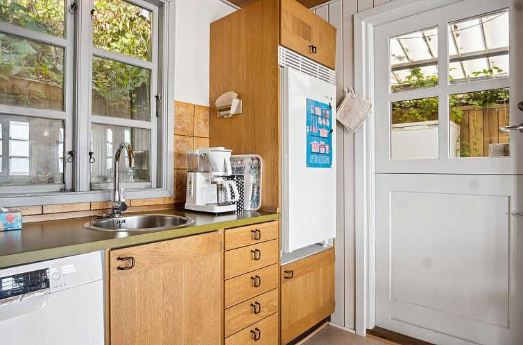 Vakantiehuis "Drifa" - 20m from the sea