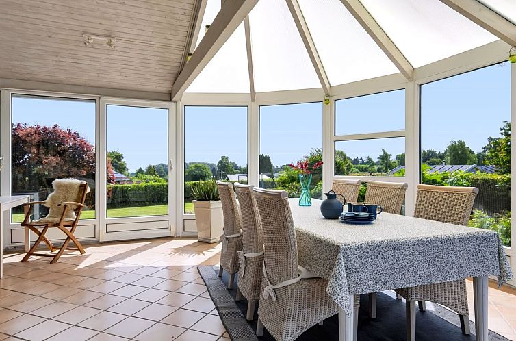 Vakantiehuis "Snioulf" - 800m from the sea