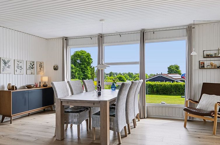 Vakantiehuis "Snioulf" - 800m from the sea