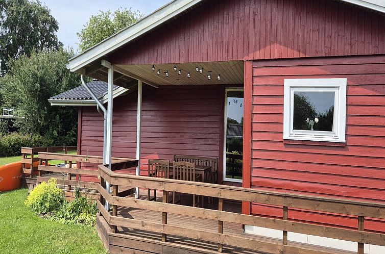 Vakantiehuis "Vinny" - 1km from the sea