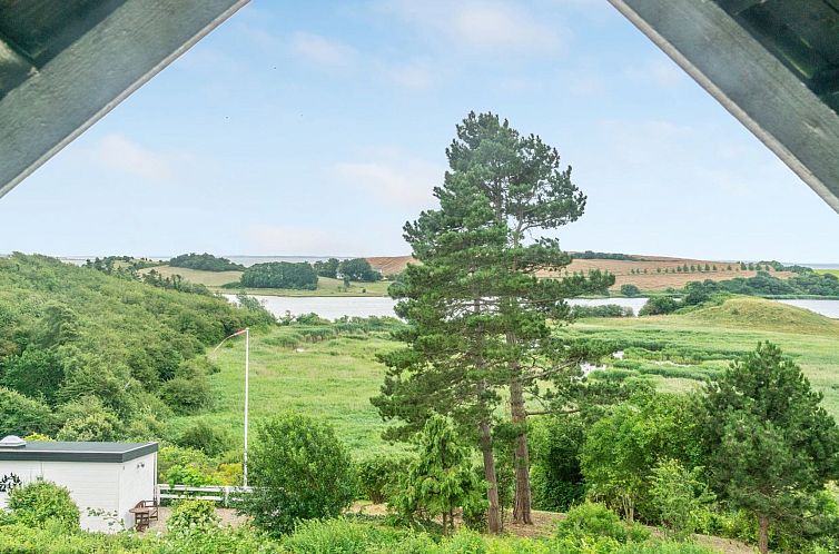 Vakantiehuis "Chayton" - 450m from the sea