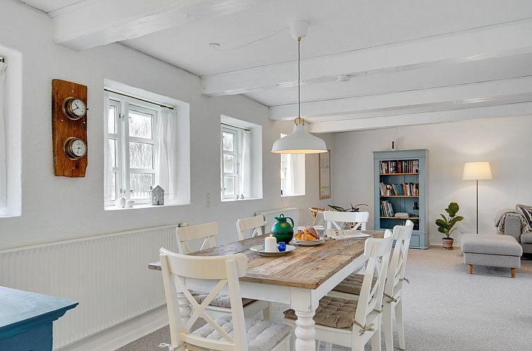 Vakantiehuis "Ilkka" - 220m from the sea