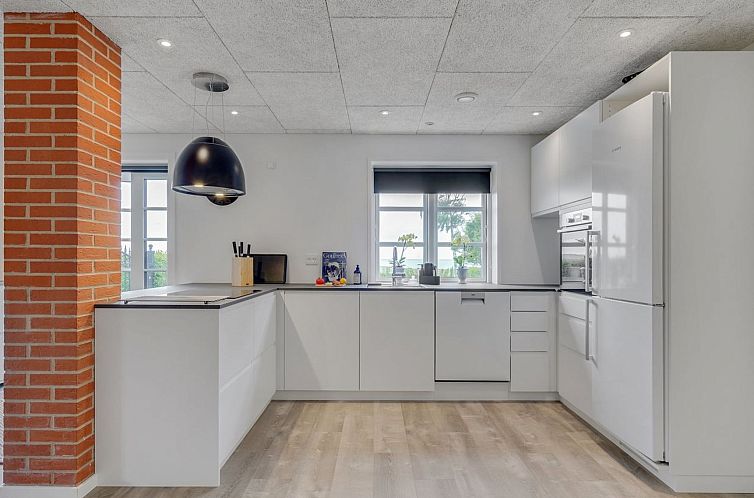 Vakantiehuis "Annalia" - 50m from the sea